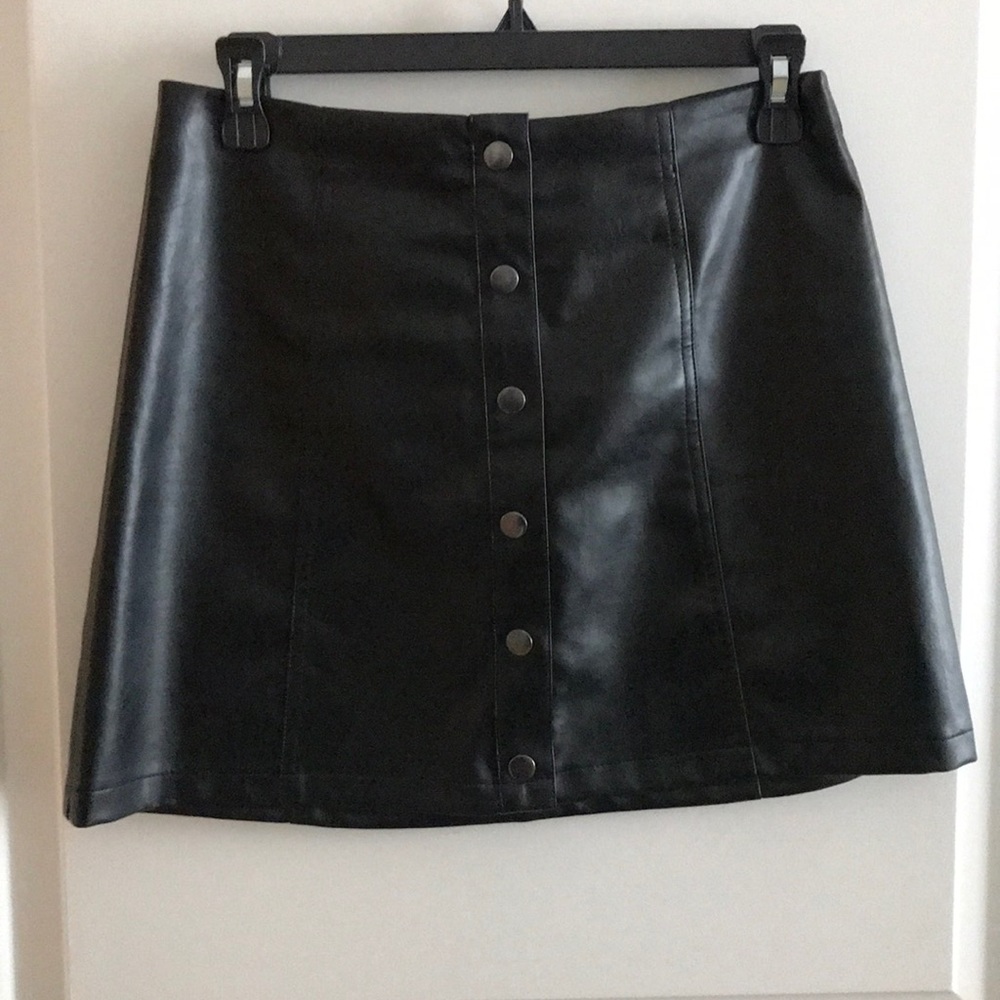 Mini leather skirt